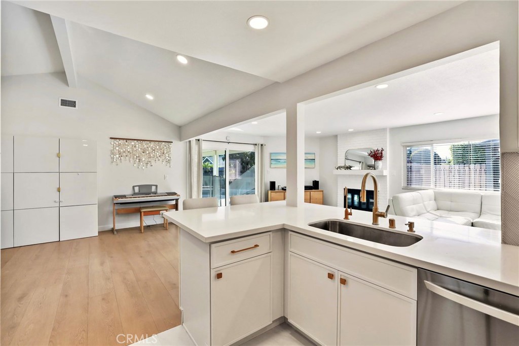 ORANGE - Residential