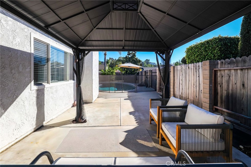 ORANGE - Residential