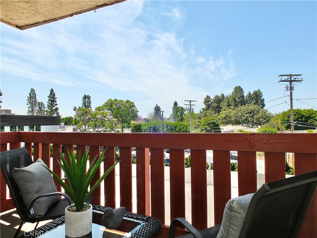 4591 Orange Avenue 306