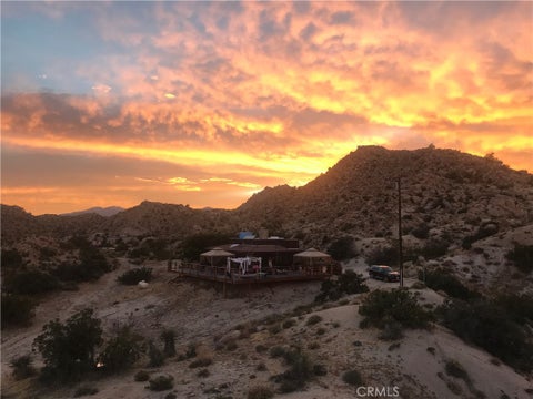 Photo of 56564 Nelson Avenue, Yucca Valley, CA 92284 (MLS # JT26191402)