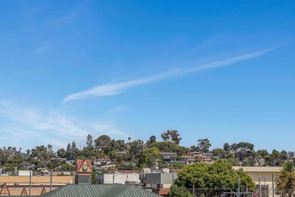 La Mesa - Residential
