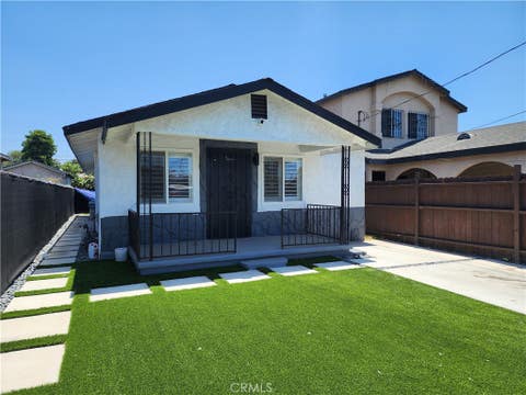 Photo of 9540 Defiance Avenue, Los Angeles, CA 90002 (MLS # SB26135144)
