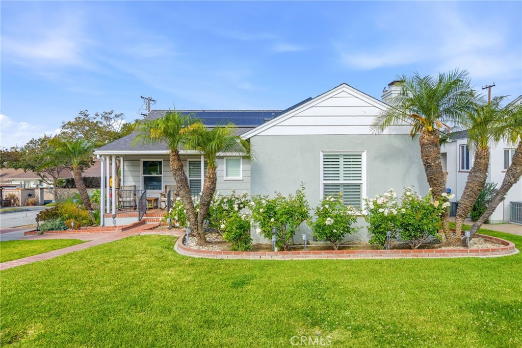 2421 Winthrop Drive