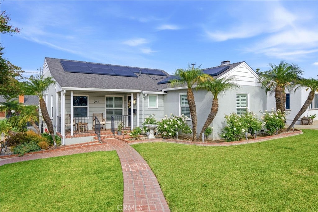 2421 Winthrop Drive