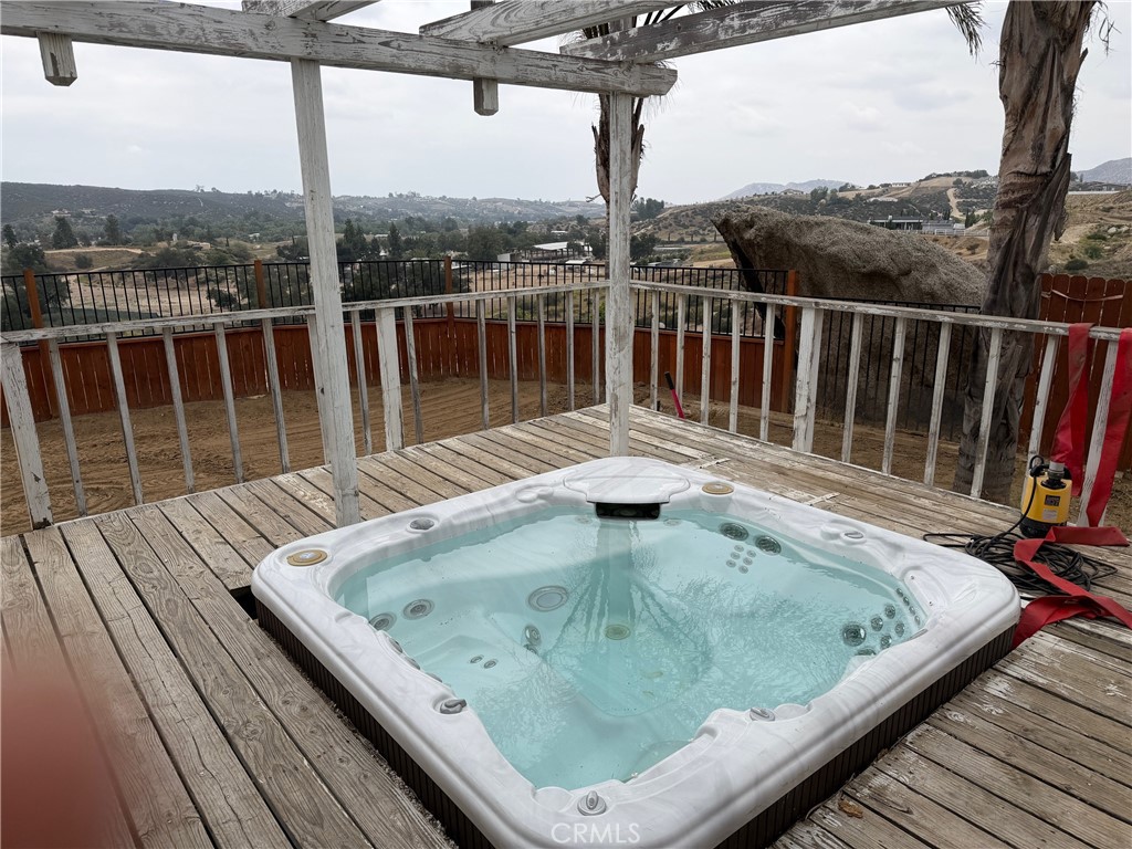 40100 Owl Valley