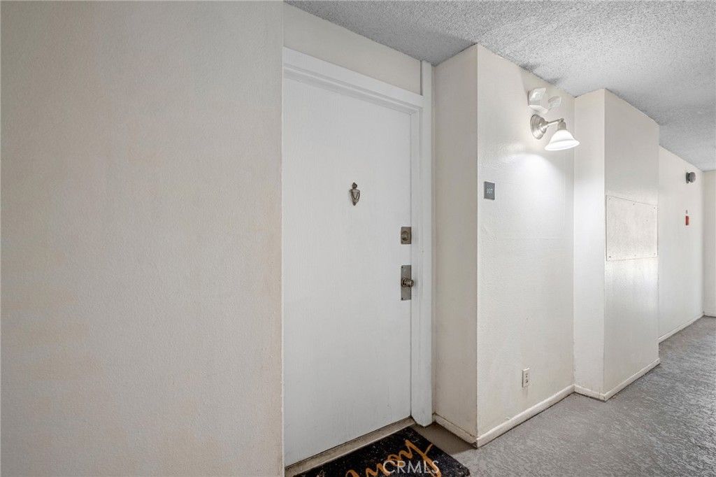 Photo of 15425 Sherman Way #107A, Van Nuys, CA 91406 (MLS # GD25232090)