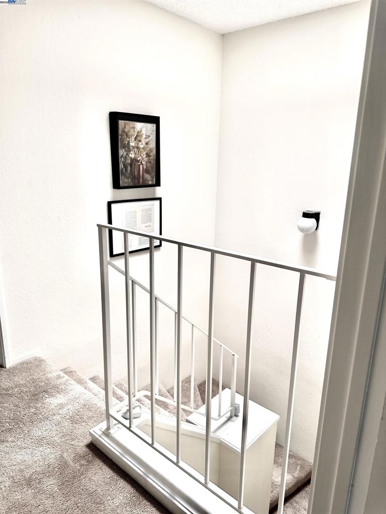 BAY FARM - Residential