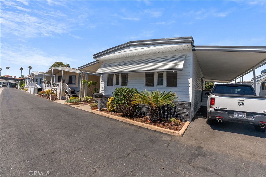 15261 Beach Boulevard 115