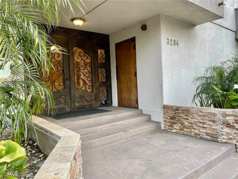 Photo of 3284 Barham BLVD #304, Los Angeles, CA 90068 (MLS # PW26139166)