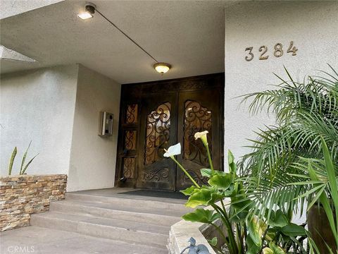 Photo of 3284 Barham BLVD #304, Los Angeles, CA 90068 (MLS # PW26139166)