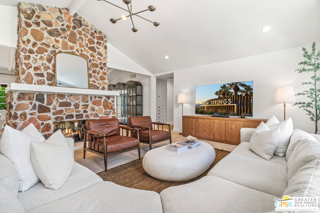 Movie Colony - Residential