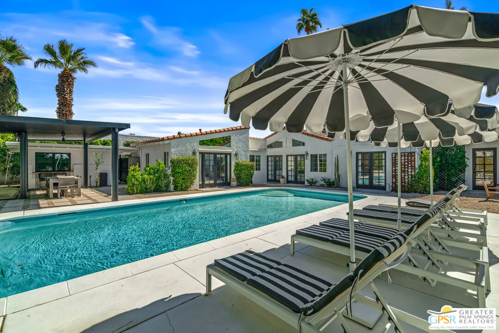 Movie Colony - Residential