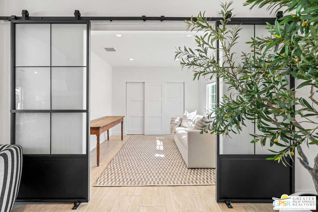 Movie Colony - Residential