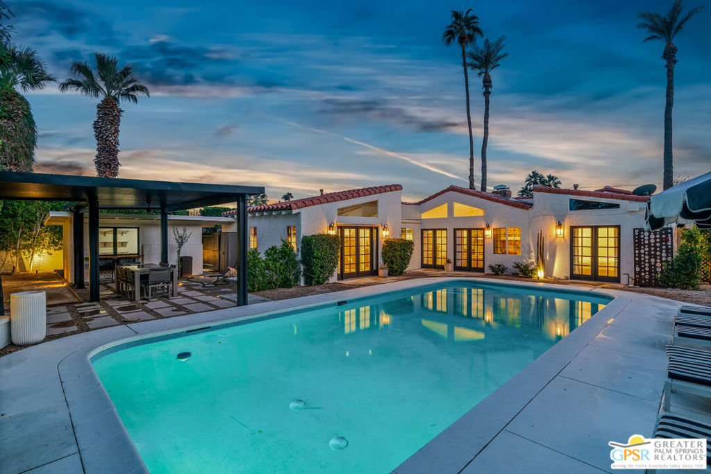 Movie Colony - Residential