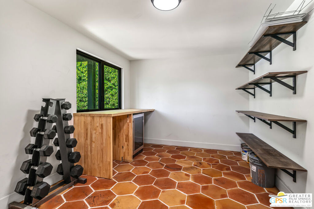 Movie Colony - Residential