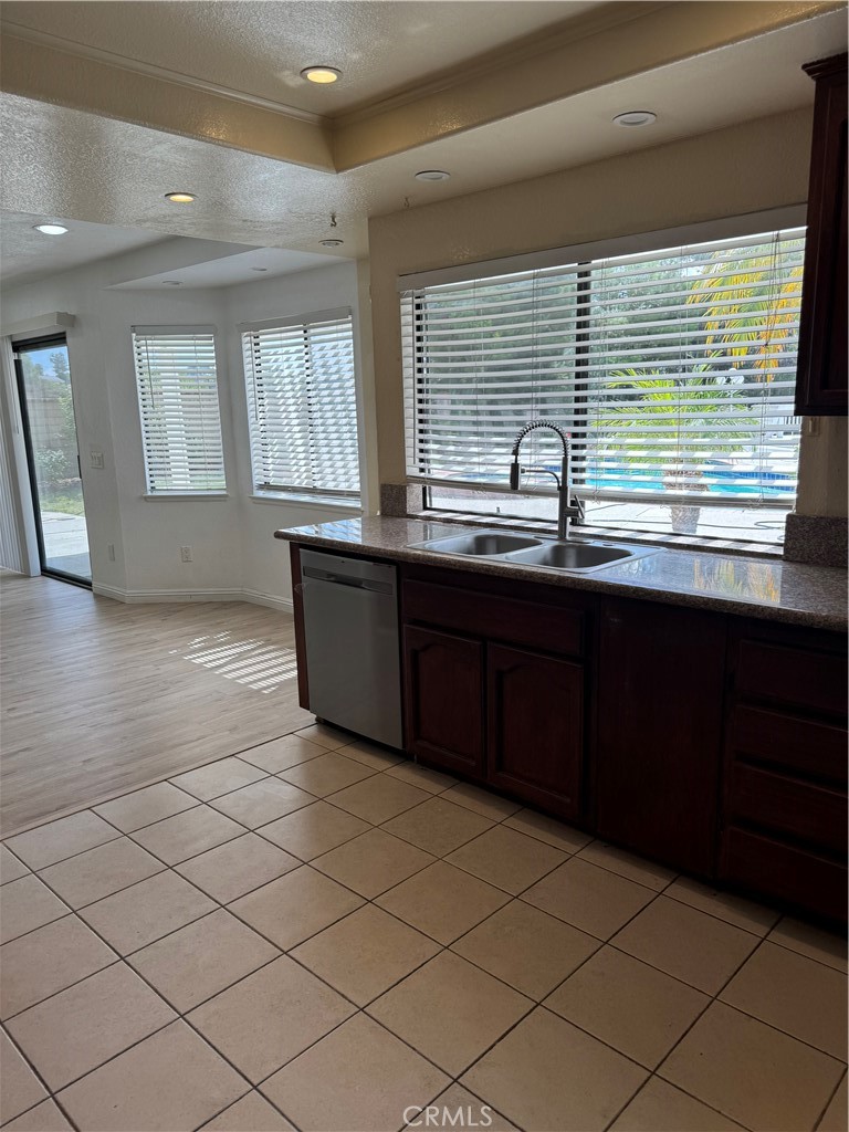 OTHR - Residential Lease