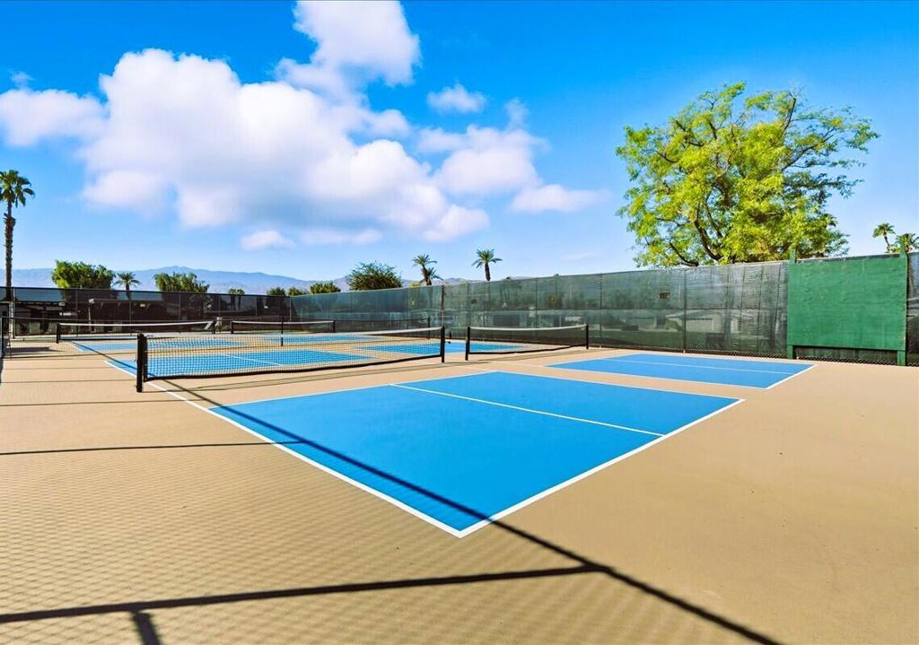 Portola Country Club - Manufactured In Park