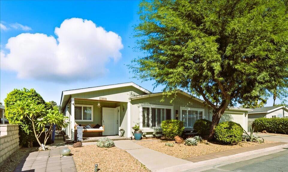 Portola Country Club - Manufactured In Park
