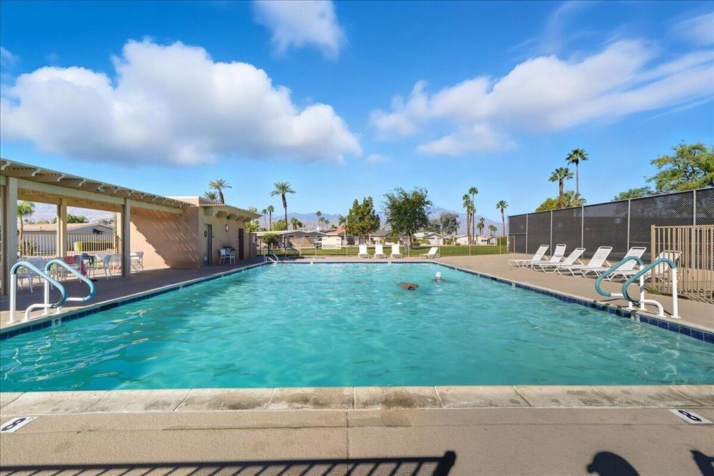 Portola Country Club - Manufactured In Park