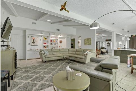 Photo of 73974 Zircon Circle W, Palm Desert, CA 92260 (MLS # 219136309DA) Photo of 73974 Zircon Circle W, Palm Desert, CA 92260 (MLS # 219136309DA)