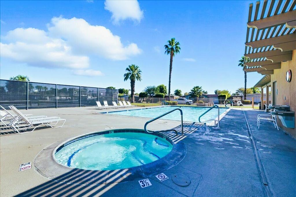 Portola Country Club - Manufactured In Park