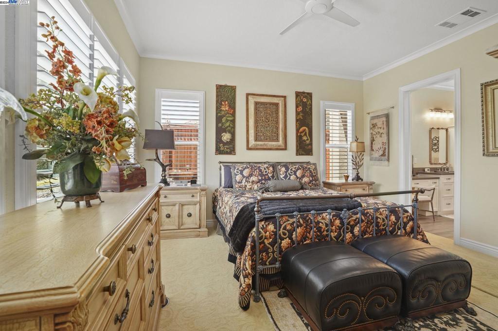 TRILOGY VINEYARDS - Residential