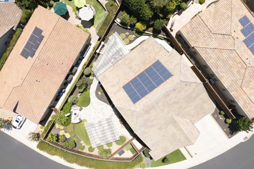 TRILOGY VINEYARDS - Residential