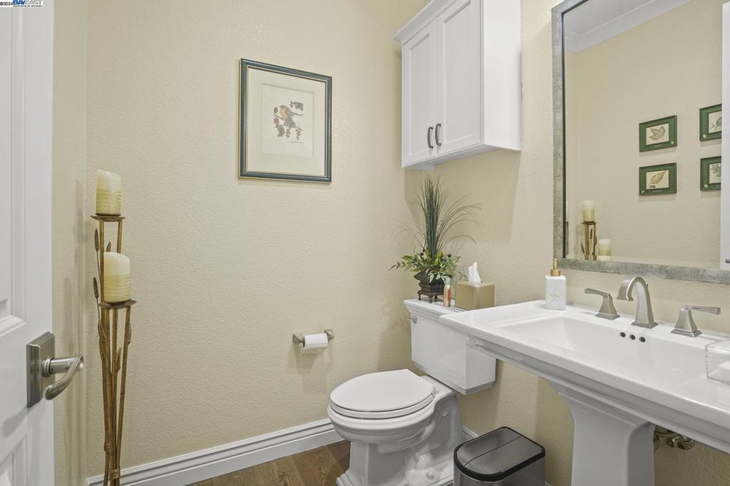 TRILOGY VINEYARDS - Residential