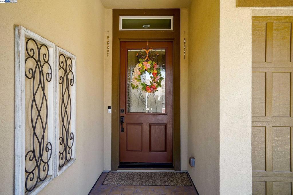 TRILOGY VINEYARDS - Residential