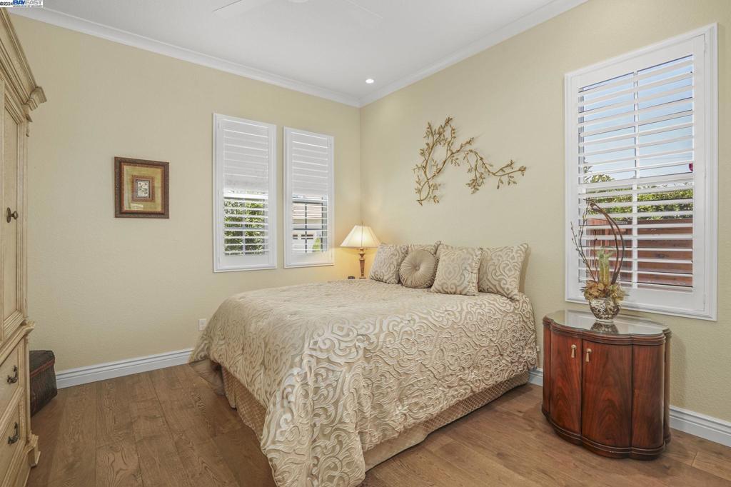 TRILOGY VINEYARDS - Residential