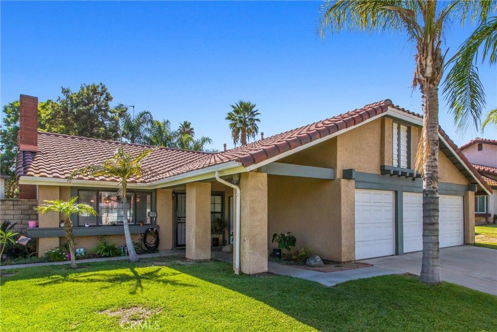 Photo of 6466 Avenida Michaelinda, Riverside, CA 92509 (MLS # IG25245911)