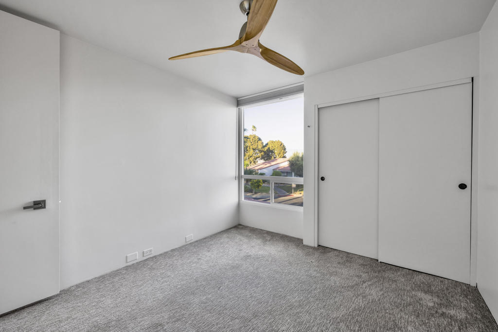 Palm Springs C.C. - Residential Lease