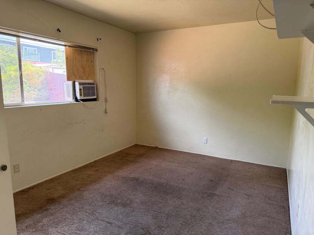 355 Alpine Ave