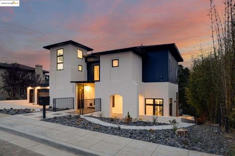 13462 Campus drive Oakland CA 94619