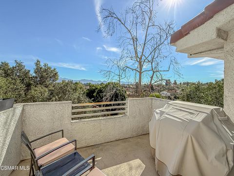 Photo of 2533 Antonio Drive #301, Camarillo, CA 93010 (MLS # 226000977)