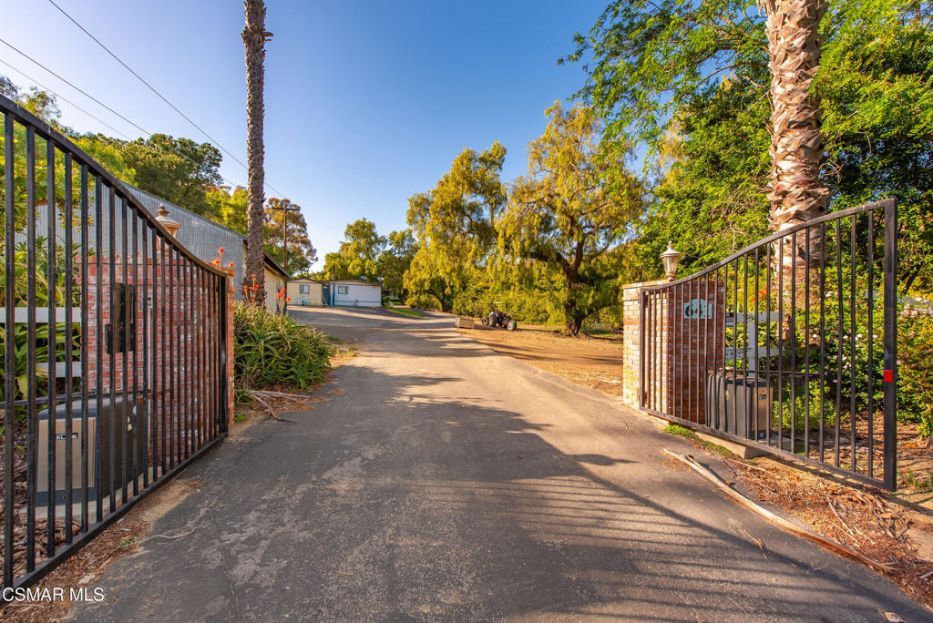 641 La Loma Avenue
