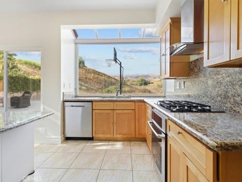 Tiny photo for 7252 Pecan Ave AVE, Moorpark, CA 93021 (MLS # SR26138027)