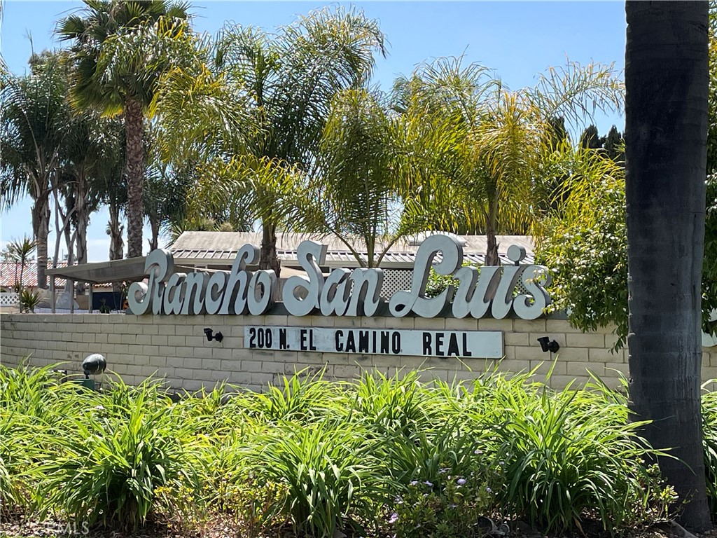200 N El Camino Real 107