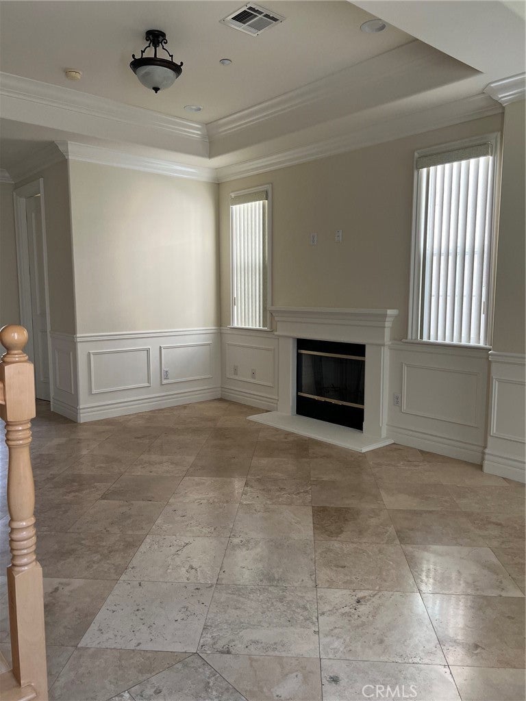 127 S 3rd Avenue A