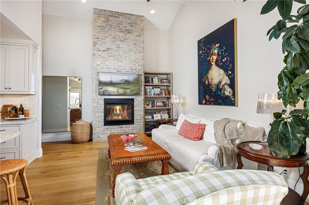 7 Jetty Drive, Corona Del Mar CA 92625 - Photo 23