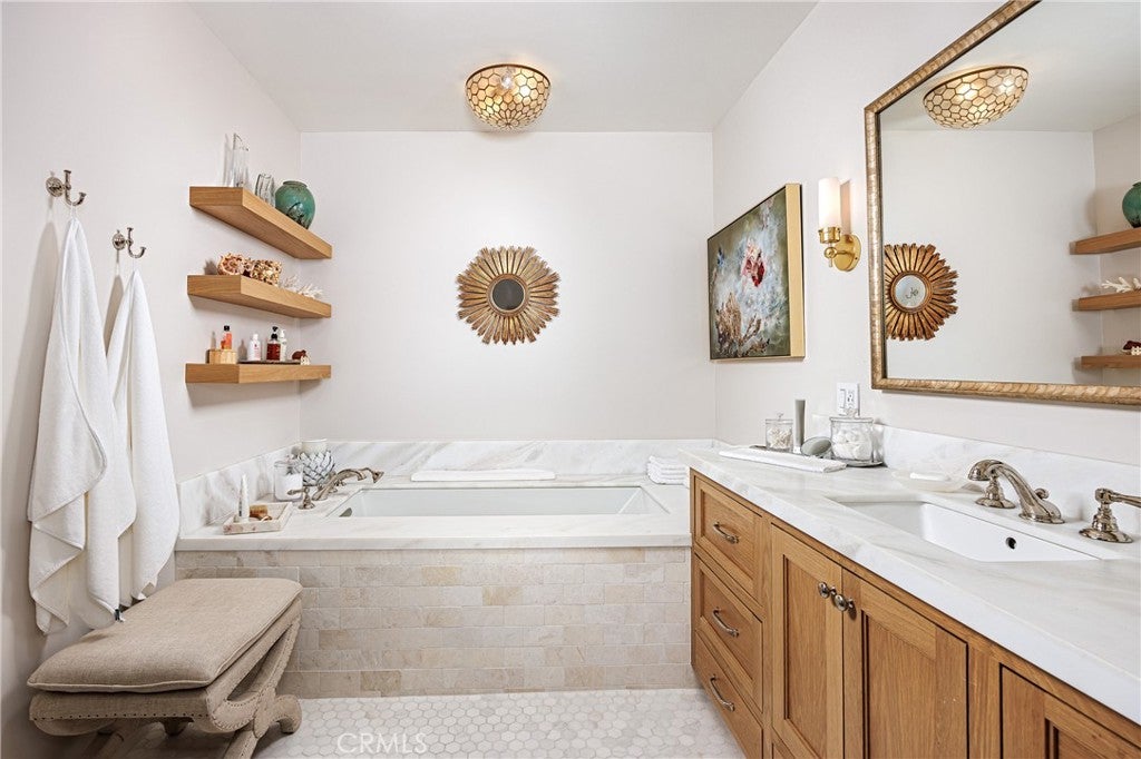 7 Jetty Drive, Corona Del Mar CA 92625 - Photo 33