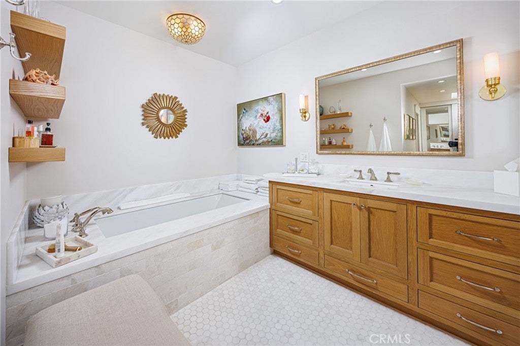 7 Jetty Drive, Corona Del Mar CA 92625 - Photo 30