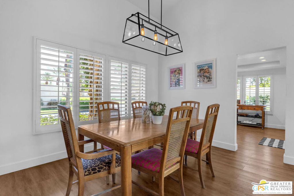 Santa Rosa Cove Coun - Residential