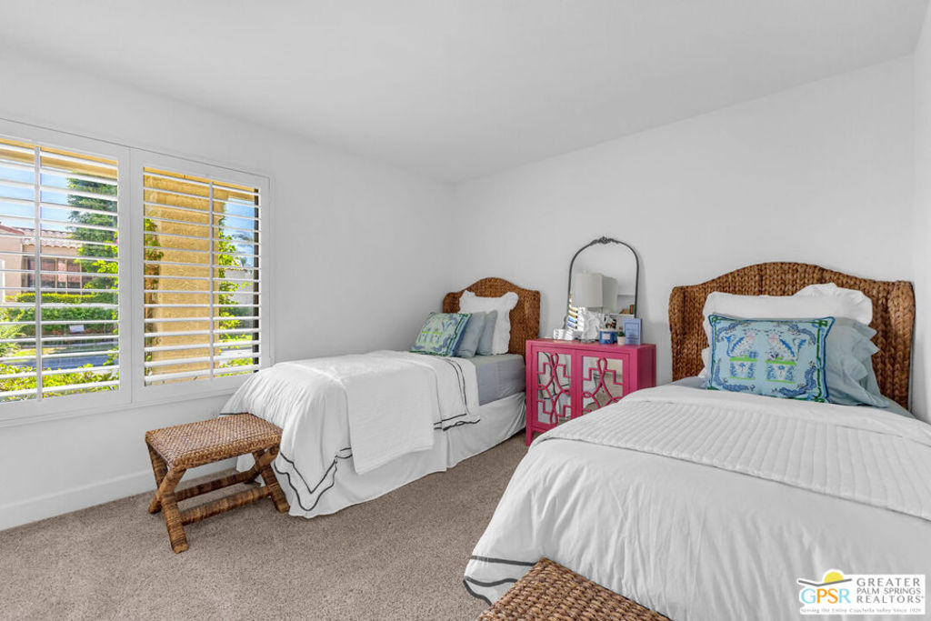 Santa Rosa Cove Coun - Residential
