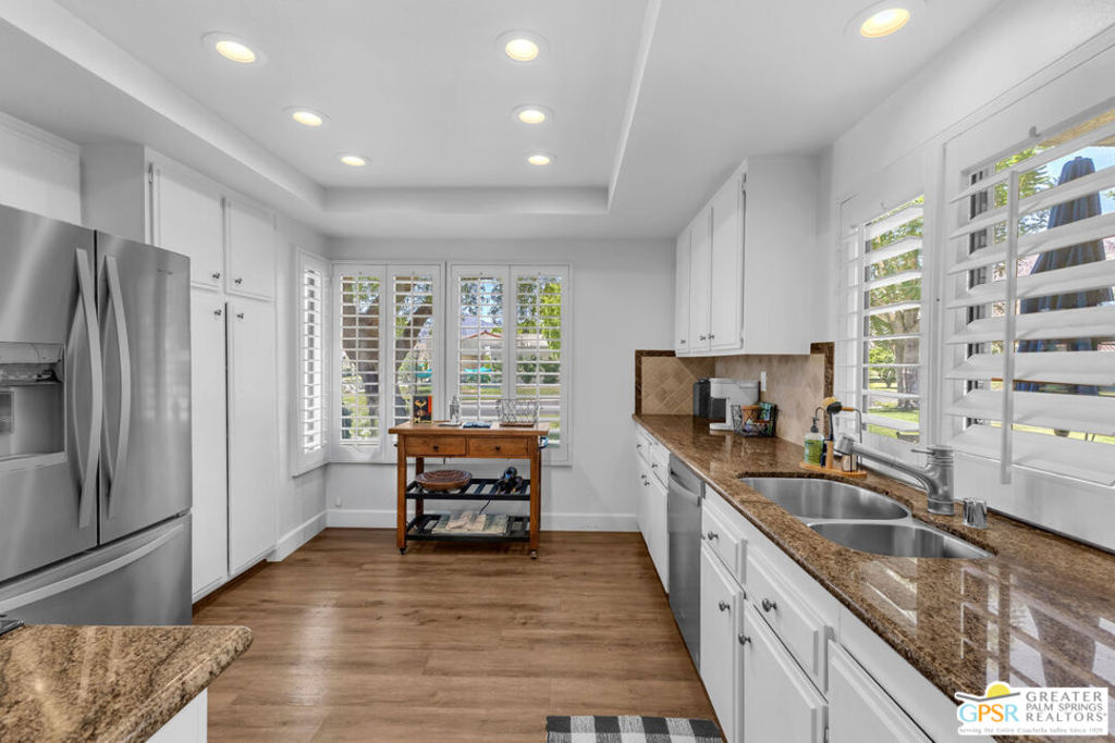Santa Rosa Cove Coun - Residential