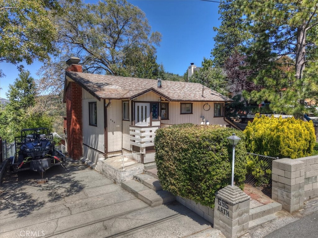 695 Arth Drive