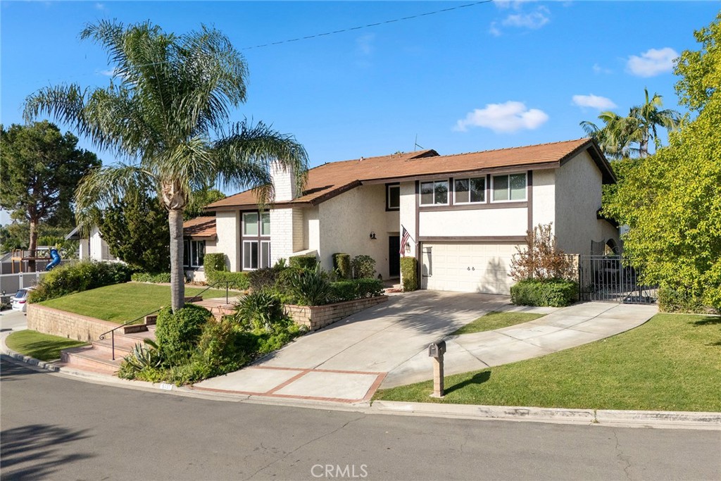 5031 Fairway View