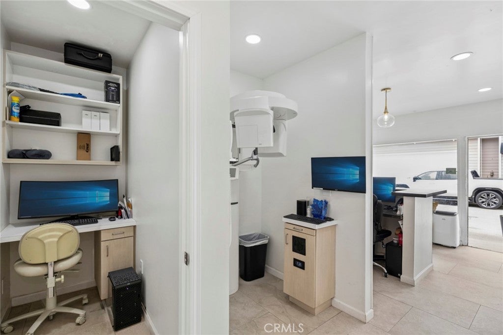 122 Agate, Newport Beach CA 92662 - Photo 13