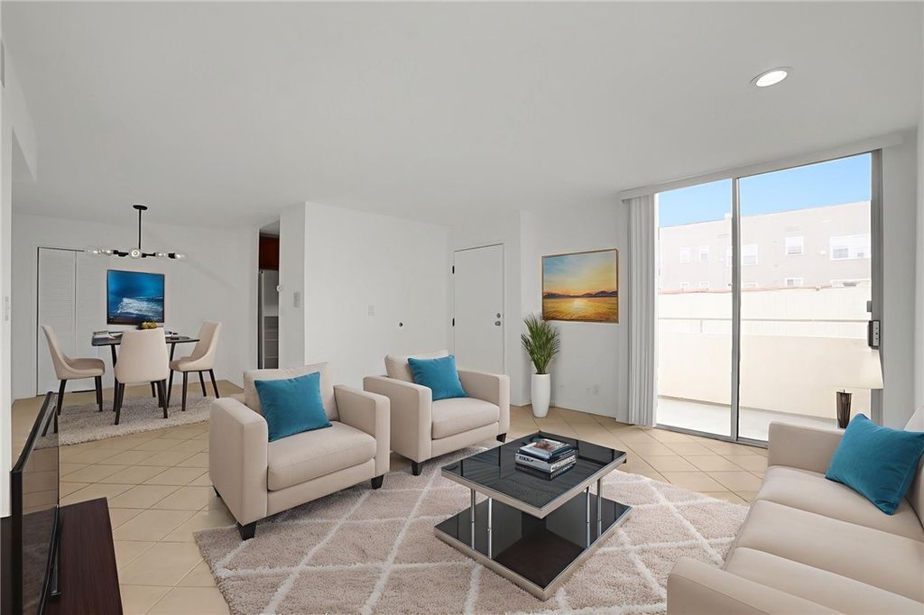 Photo of 856 N Van Ness Avenue #3, Los Angeles, CA 90038 (MLS # CV26007057)