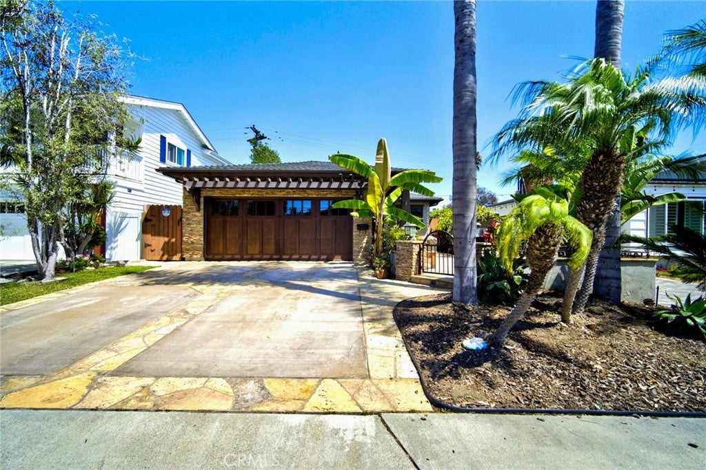139 W Avenida Cornelio